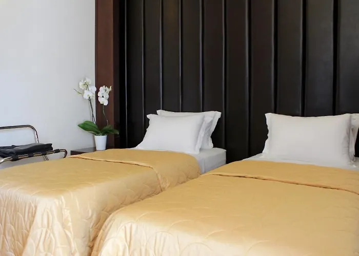 Galaxy Art Hotel