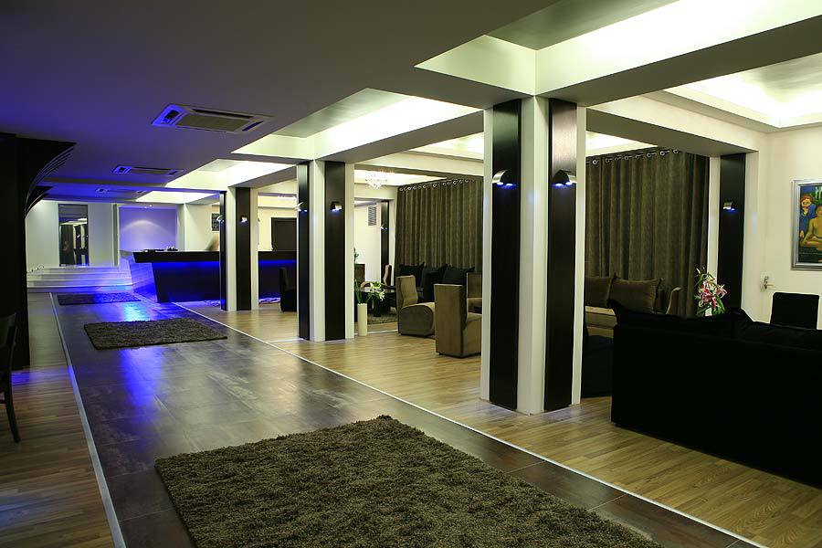 Galaxy Art Hotel 3*